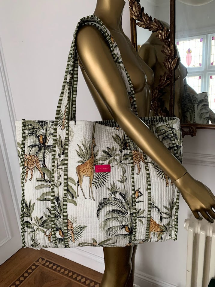 Jungle Love Tote Bag ~ Vanilla